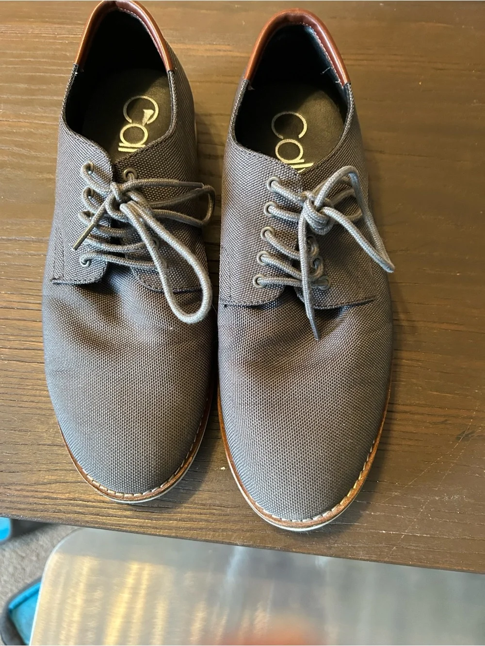 Calvin Klein men’s gray canvas oxfords